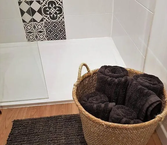 La Maison Coco Ονφλέρ